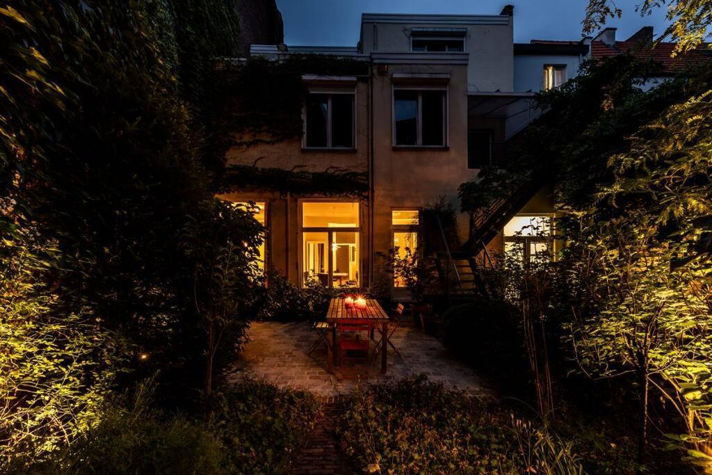 Villa Carriage House In Quiet Ecological Garden à Anvers Extérieur photo